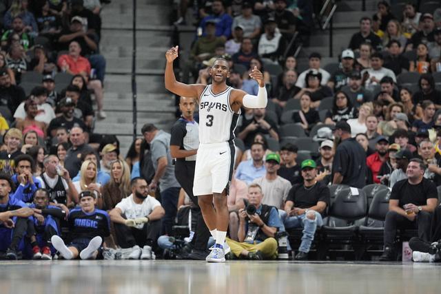 齐麟17分新疆胜宁波 盖利40+7+8山东险胜天津